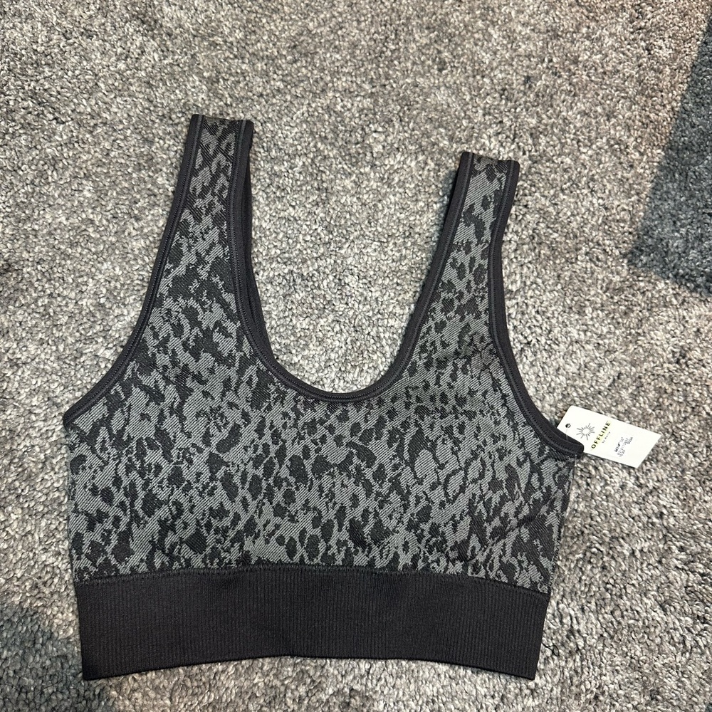 Aerie Black and Gray Leopard Sports Bra